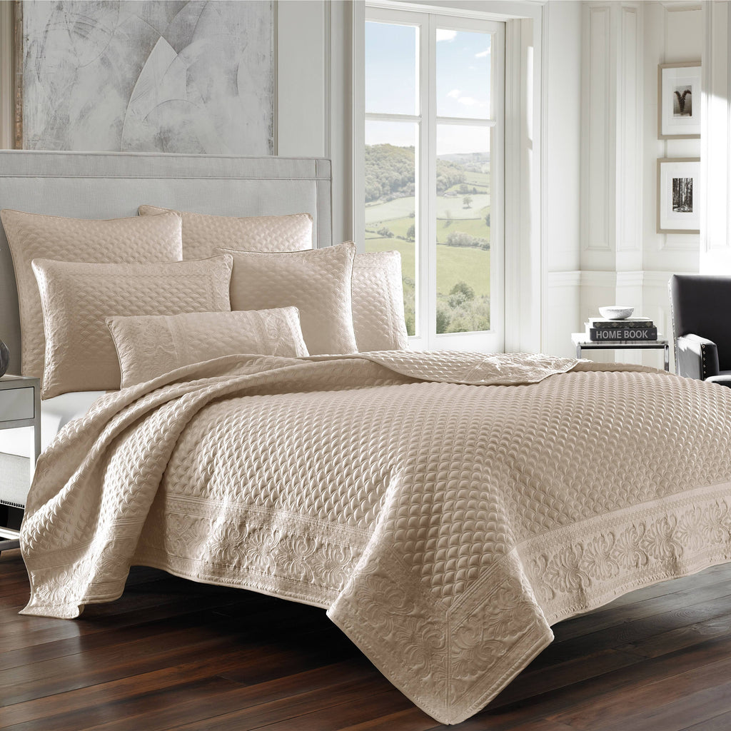 Taupe Full/Queen Coverlet W448