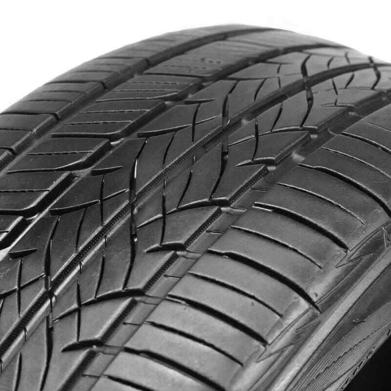 205/70R15 96H Tire X537662