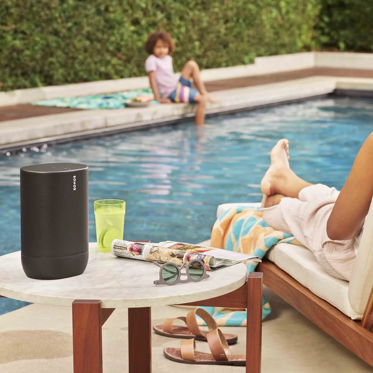 Black Portable Smart Battery-Powered Speaker with Bluetooth and Wi-Fi A720